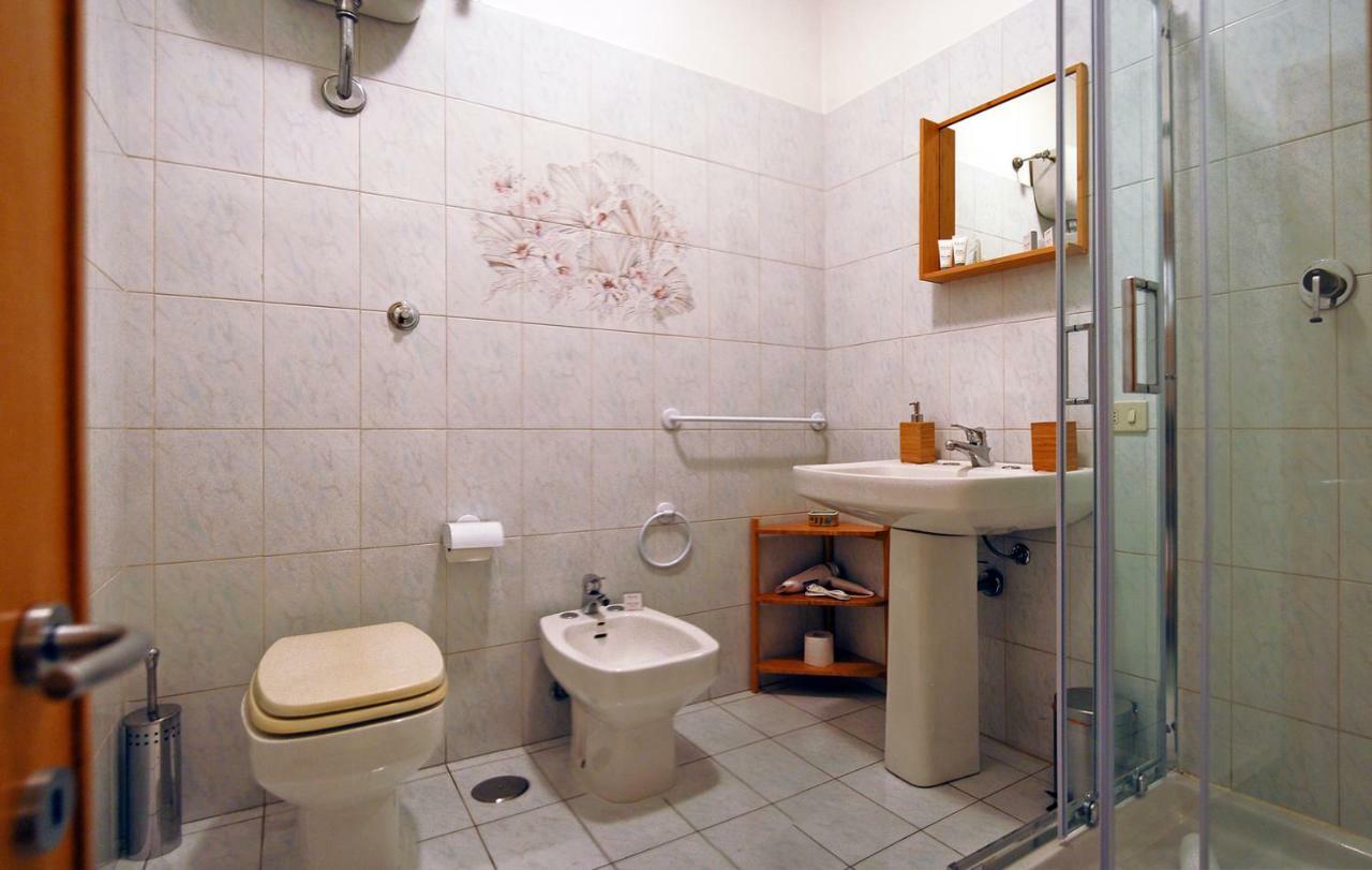 Elegant Apartment Via Veneto By Varental Rzym Zewnętrze zdjęcie